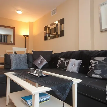 Marina Real 511 Apartment